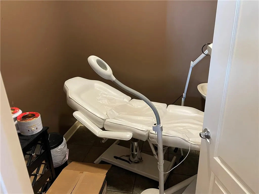 2860 Buffalo Rd, Gates, New York 14624, Gates, New York 14624, ,Commercial Sale,For Sale,2860 Buffalo Rd, Gates, New York 14624,0,R1649322