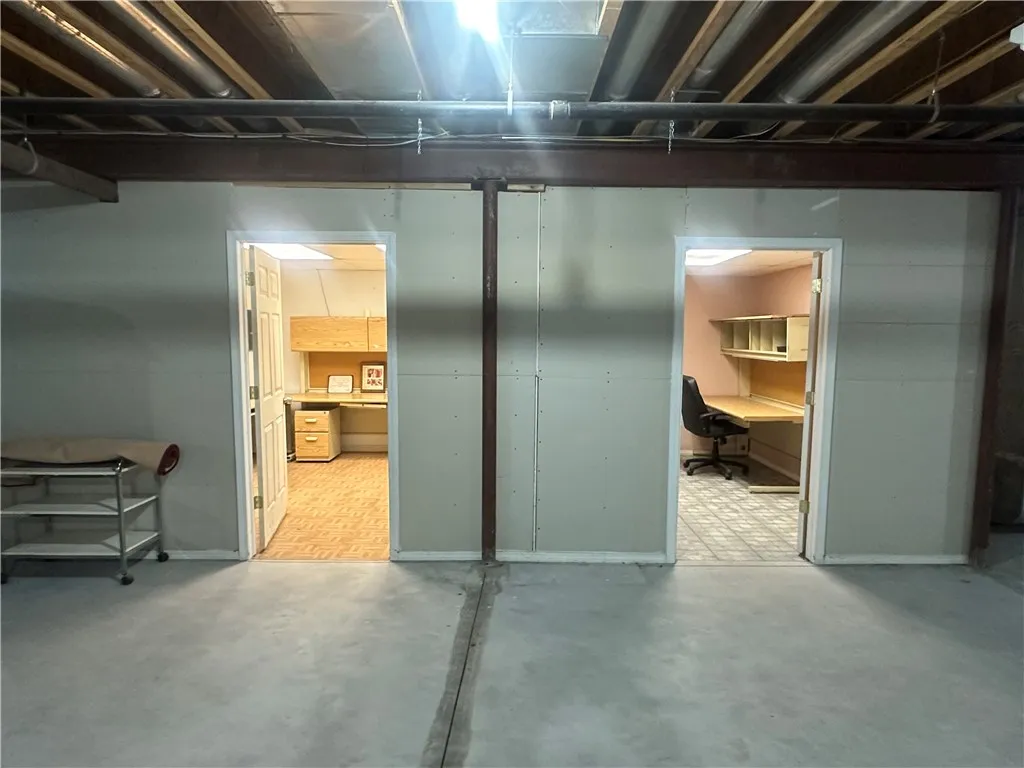 2860 Buffalo Rd, Gates, New York 14624, Gates, New York 14624, ,Commercial Sale,For Sale,2860 Buffalo Rd, Gates, New York 14624,0,R1649322