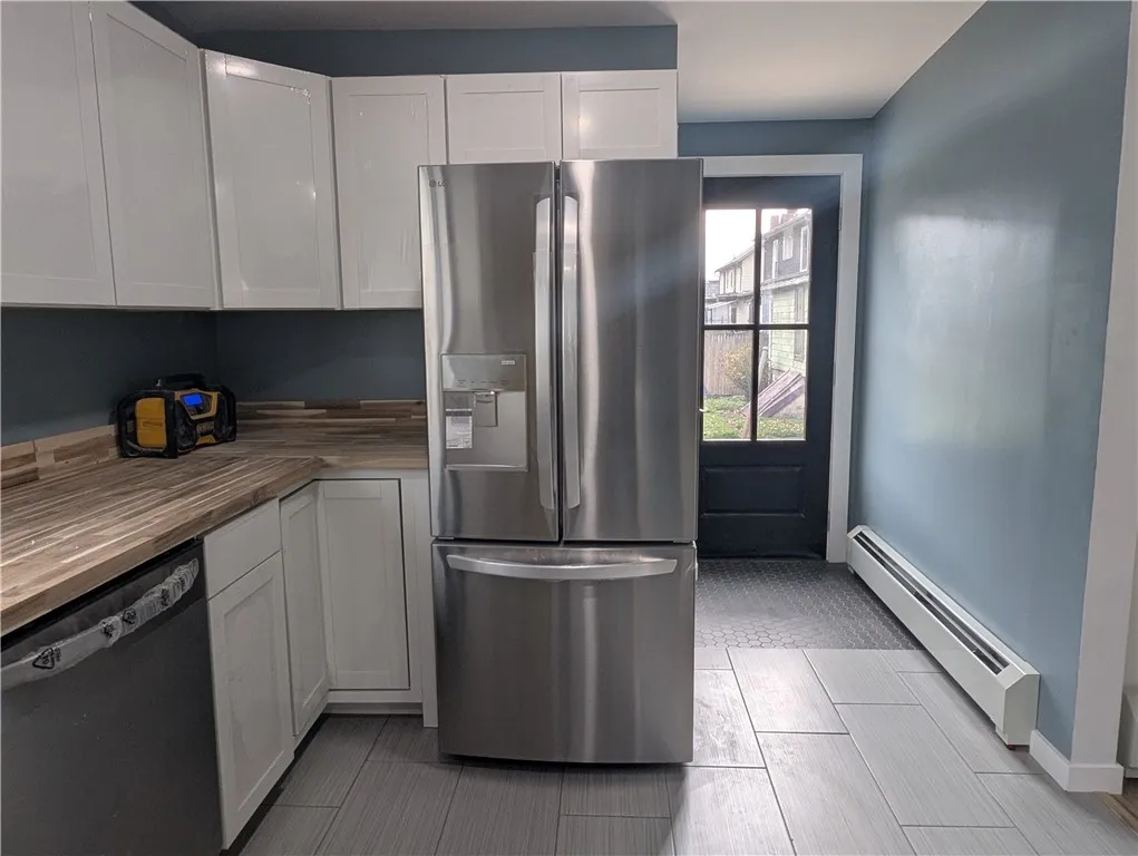 5 Blaine Street, Hornell, New York 14843, Hornell, New York 14843, 4 Bedrooms Bedrooms, 7 Rooms Rooms,1 BathroomBathrooms,Residential,For Sale,5 Blaine Street, Hornell, New York 14843,0,R1648999