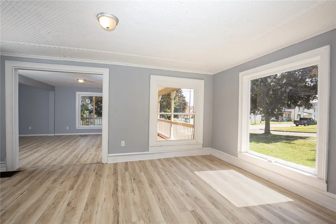 399 South Division Street, Hornell, New York 14843, Hornell, New York 14843, 7 Bedrooms Bedrooms, 9 Rooms Rooms,3 BathroomsBathrooms,Residential,For Sale,399 South Division Street, Hornell, New York 14843,0,R1649232