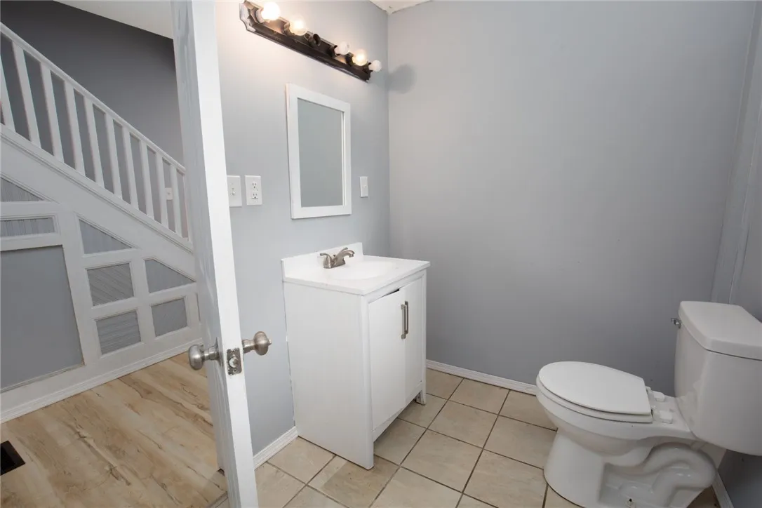 399 South Division Street, Hornell, New York 14843, Hornell, New York 14843, 7 Bedrooms Bedrooms, 9 Rooms Rooms,3 BathroomsBathrooms,Residential,For Sale,399 South Division Street, Hornell, New York 14843,0,R1649232