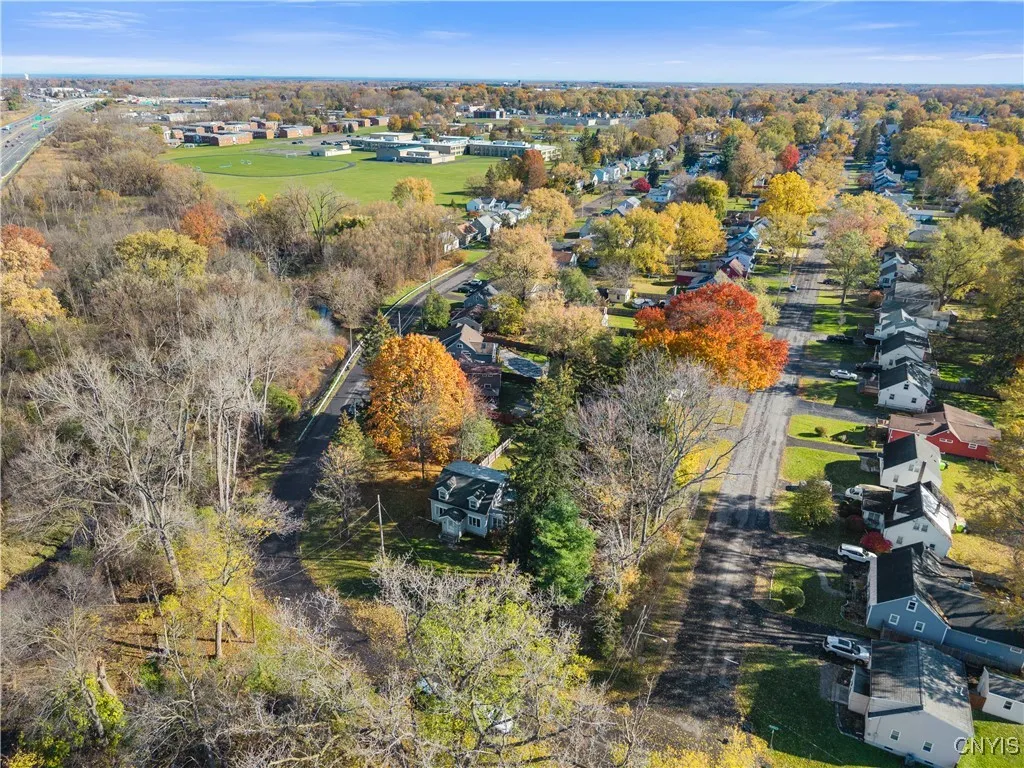 162 Mc Alpine Street, Salina, New York 13211, Salina, New York 13211, 3 Bedrooms Bedrooms, 10 Rooms Rooms,1 BathroomBathrooms,Residential,For Sale,162 Mc Alpine Street, Salina, New York 13211,0,S1648833