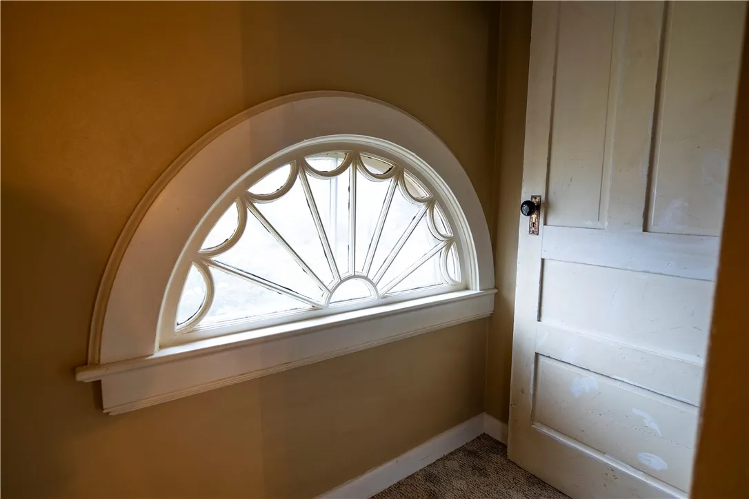 109 South Washington Street, Binghamton, New York, Binghamton, New York 13903, 4 Bedrooms Bedrooms, 9 Rooms Rooms,1 BathroomBathrooms,Residential,For Sale,109 South Washington Street, Binghamton, New York ,0,R1649200