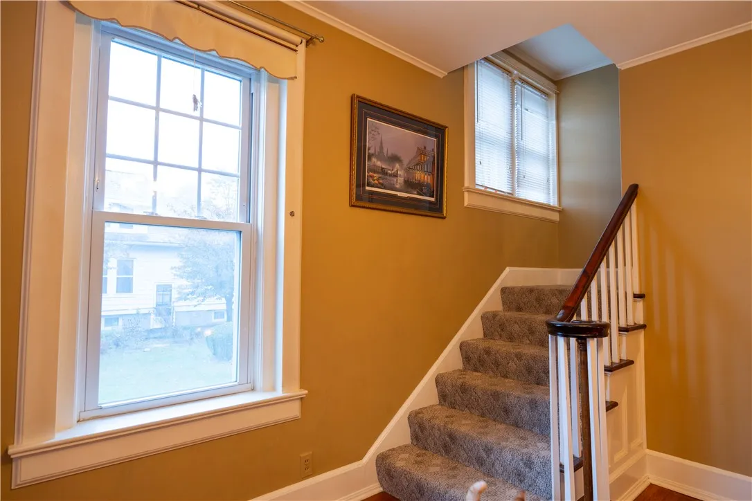 109 South Washington Street, Binghamton, New York, Binghamton, New York 13903, 4 Bedrooms Bedrooms, 9 Rooms Rooms,1 BathroomBathrooms,Residential,For Sale,109 South Washington Street, Binghamton, New York ,0,R1649200