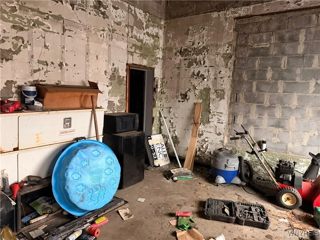 403 Vermont Street, Buffalo, New York 14213, Buffalo, New York 14213, ,Commercial Sale,For Sale,403 Vermont Street, Buffalo, New York 14213,0,B1649236