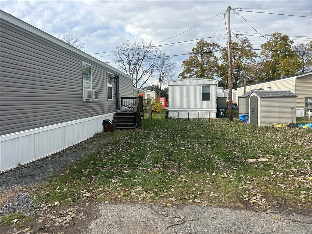 3260 State Route 364, Canandaigua Town, New York 1, Canandaigua Town, New York 14424, 2 Bedrooms Bedrooms, 4 Rooms Rooms,1 BathroomBathrooms,Residential,For Sale,3260 State Route 364, Canandaigua Town, New York 1,0,R1649184