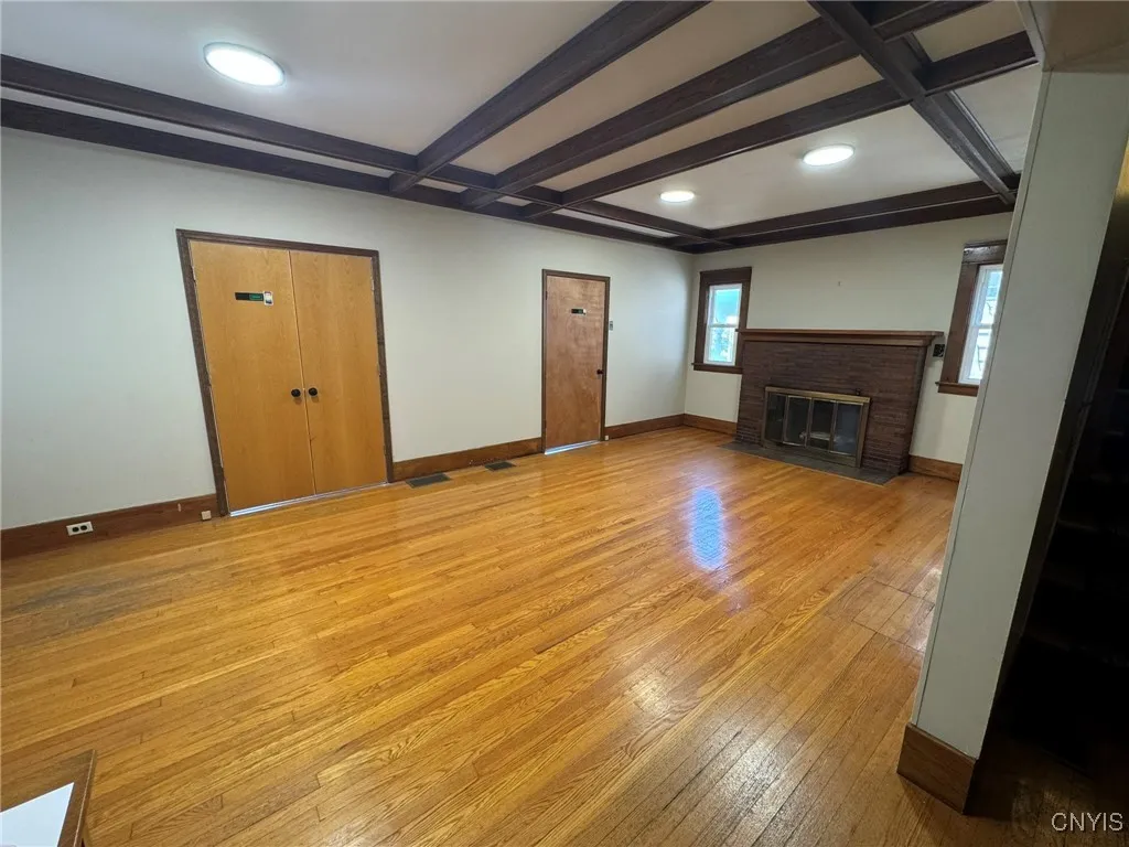 1807 West Genesee Street, Syracuse, New York 13204, Syracuse, New York 13204, ,Commercial Lease,For Rent,1807 West Genesee Street, Syracuse, New York 13204,0,S1648936