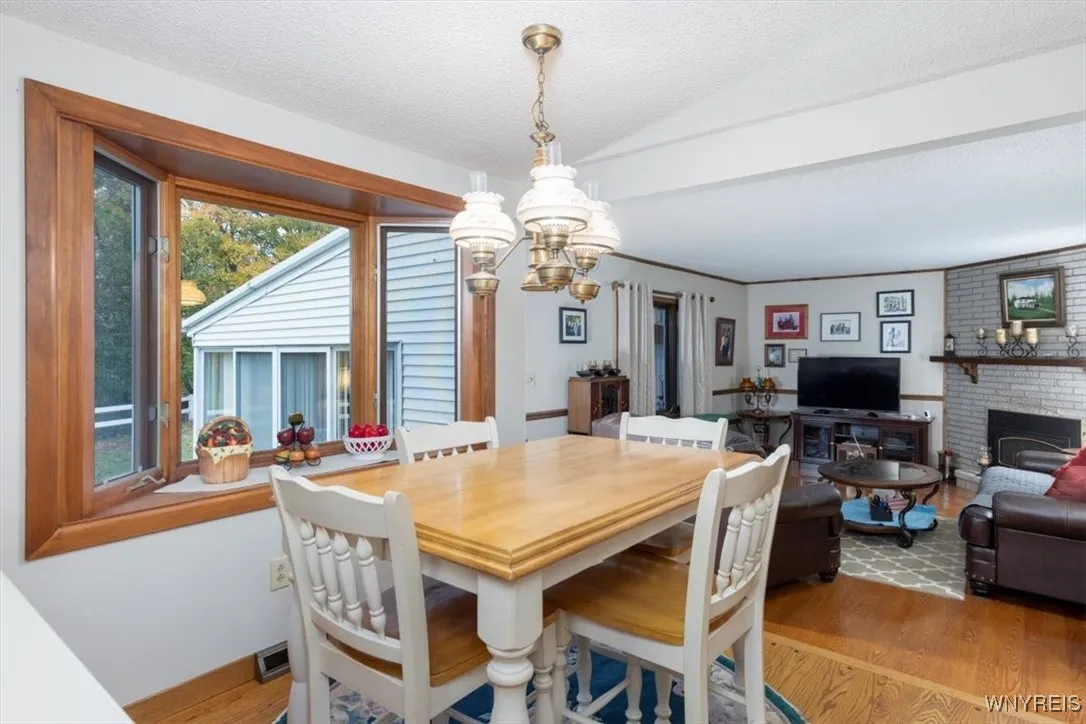 188 Heritage Farm Road, West Seneca, New York 1421, West Seneca, New York 14218, 4 Bedrooms Bedrooms, 9 Rooms Rooms,2 BathroomsBathrooms,Residential,For Sale,188 Heritage Farm Road, West Seneca, New York 1421,0,B1649171