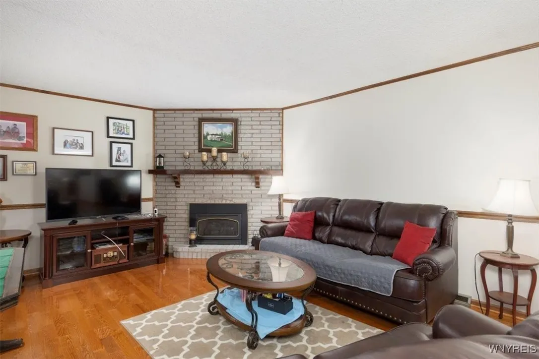 188 Heritage Farm Road, West Seneca, New York 1421, West Seneca, New York 14218, 4 Bedrooms Bedrooms, 9 Rooms Rooms,2 BathroomsBathrooms,Residential,For Sale,188 Heritage Farm Road, West Seneca, New York 1421,0,B1649171