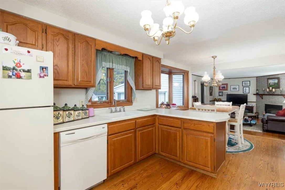 188 Heritage Farm Road, West Seneca, New York 1421, West Seneca, New York 14218, 4 Bedrooms Bedrooms, 9 Rooms Rooms,2 BathroomsBathrooms,Residential,For Sale,188 Heritage Farm Road, West Seneca, New York 1421,0,B1649171