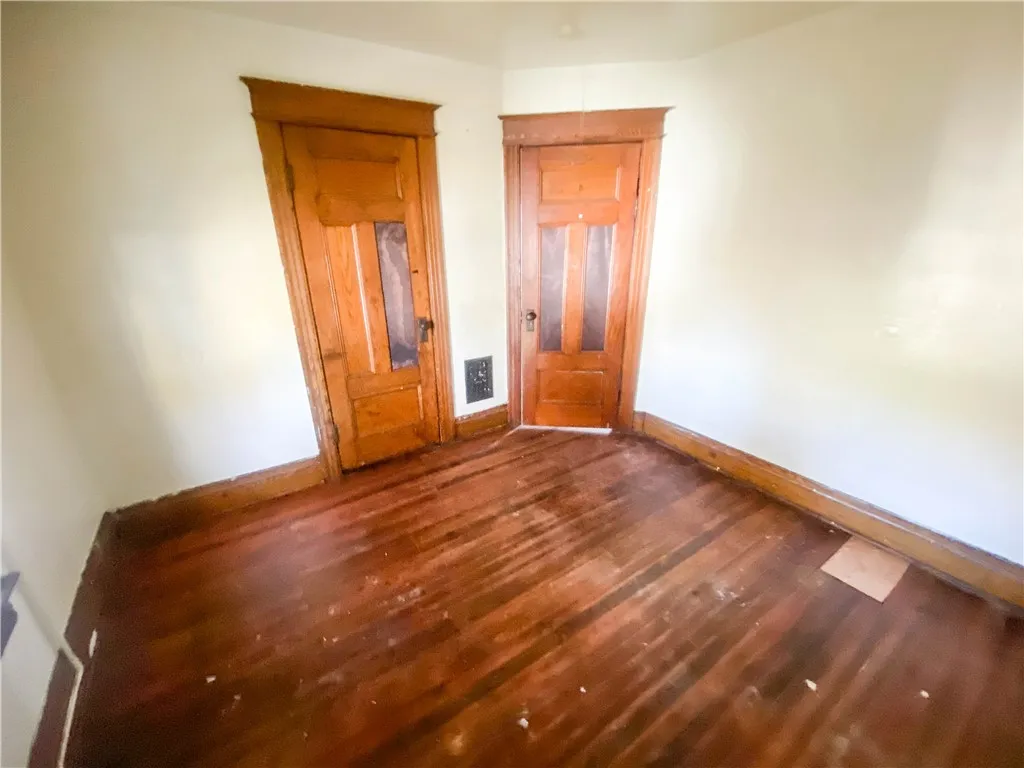 10 Renwood Street, Rochester, New York 14621, Rochester, New York 14621, 3 Bedrooms Bedrooms, 6 Rooms Rooms,1 BathroomBathrooms,Residential,For Sale,10 Renwood Street, Rochester, New York 14621,0,R1649324