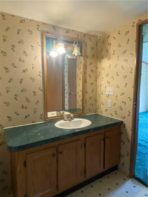 418 State Highway 167, Warren, New York 13502, Warren, New York 13502, 3 Bedrooms Bedrooms, 8 Rooms Rooms,2 BathroomsBathrooms,Residential,For Sale,418 State Highway 167, Warren, New York 13502,0,R1648827