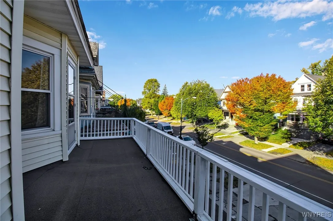 417 West Delavan Avenue, Buffalo, New York 14213, Buffalo, New York 14213, 6 Bedrooms Bedrooms, ,3 BathroomsBathrooms,Residential,Closed,417 West Delavan Avenue, Buffalo, New York 14213,0,B1649199
