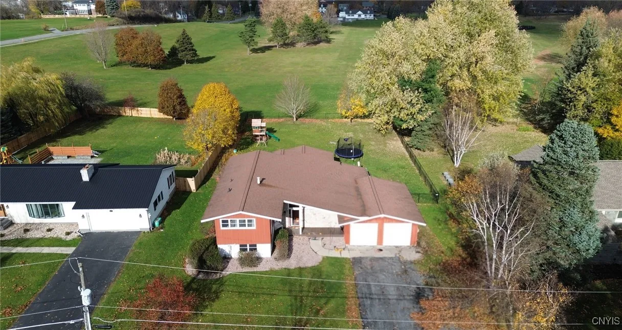 450 Harris Drive, Watertown City, New York 13601, Watertown City, New York 13601, 4 Bedrooms Bedrooms, 12 Rooms Rooms,2 BathroomsBathrooms,Residential,For Sale,450 Harris Drive, Watertown City, New York 13601,0,S1649357