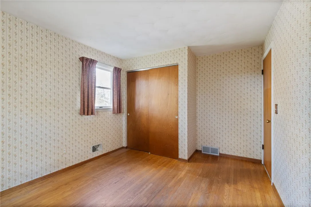 7088 Sutton Road, Arcadia, New York 14513, Arcadia, New York 14513, 4 Bedrooms Bedrooms, 7 Rooms Rooms,2 BathroomsBathrooms,Residential,For Sale,7088 Sutton Road, Arcadia, New York 14513,0,R1648632