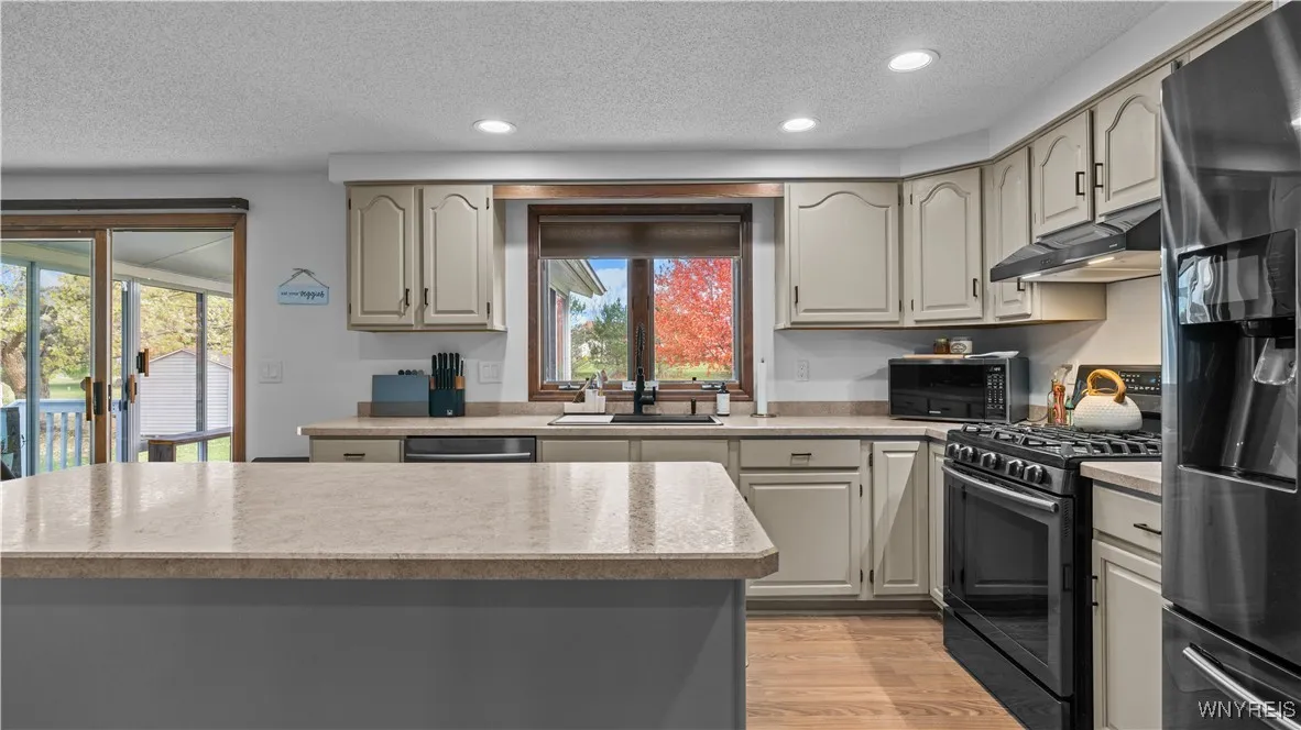 3105 Baker Road, Orchard Park, New York 14127, Orchard Park, New York 14127, 4 Bedrooms Bedrooms, 9 Rooms Rooms,2 BathroomsBathrooms,Residential,For Sale,3105 Baker Road, Orchard Park, New York 14127,0,B1649297