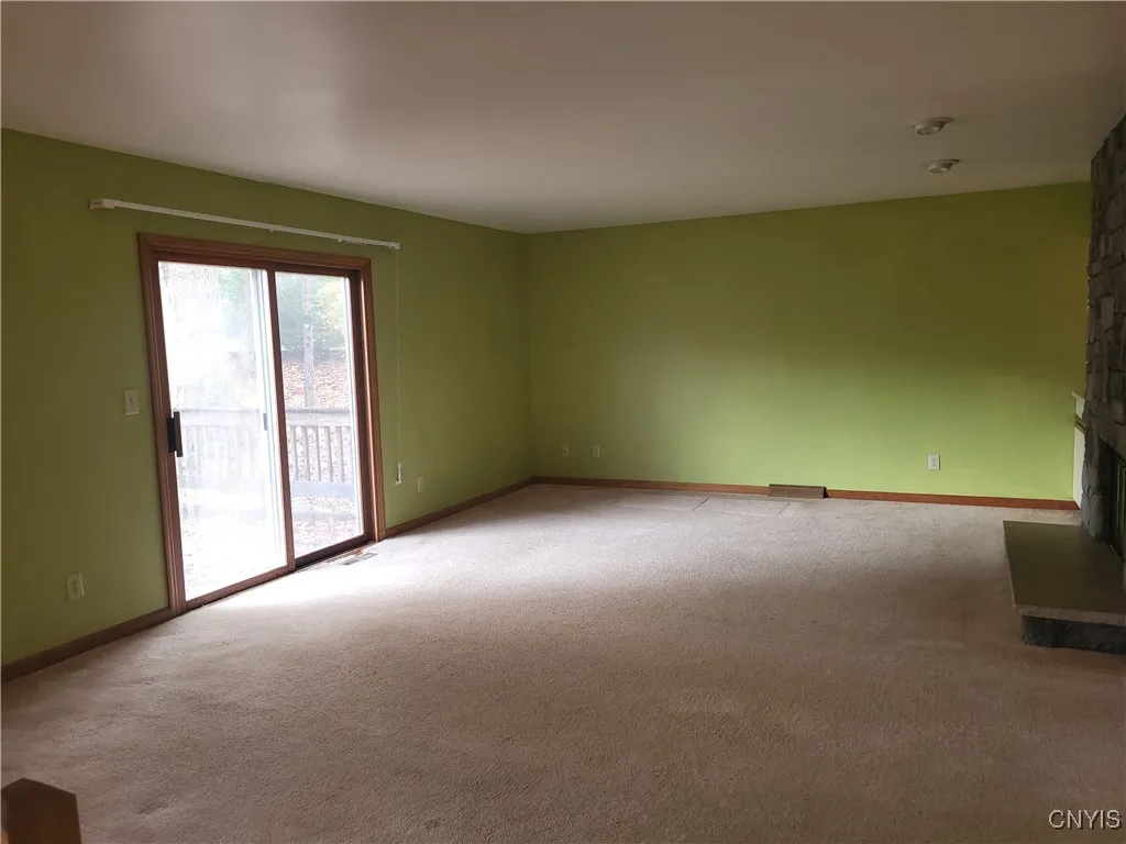 2 Shadowbrrok Drive, None, New York 12065, New York 12065, 4 Bedrooms Bedrooms, 10 Rooms Rooms,2 BathroomsBathrooms,Residential,For Sale,2 Shadowbrrok Drive, None, New York 12065,0,S1649366