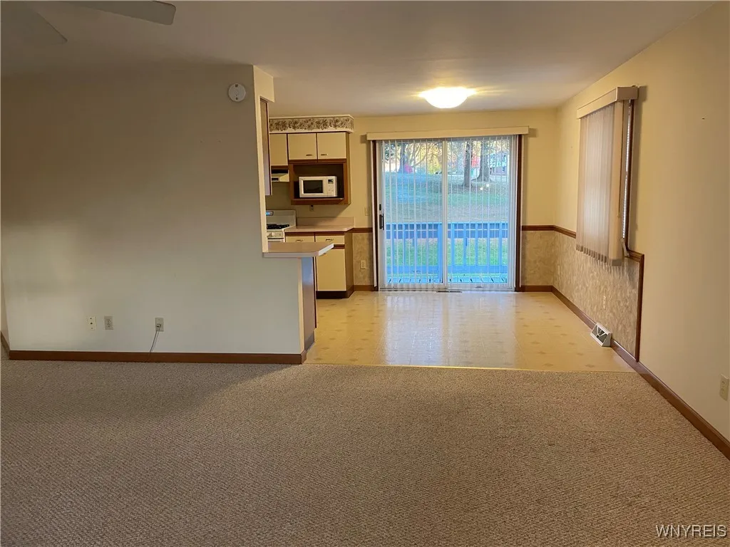 6072 Thornwood Drive, Boston, New York 14075, Boston, New York 14075, 4 Bedrooms Bedrooms, ,3 BathroomsBathrooms,Residential,For Sale,6072 Thornwood Drive, Boston, New York 14075,0,B1649141