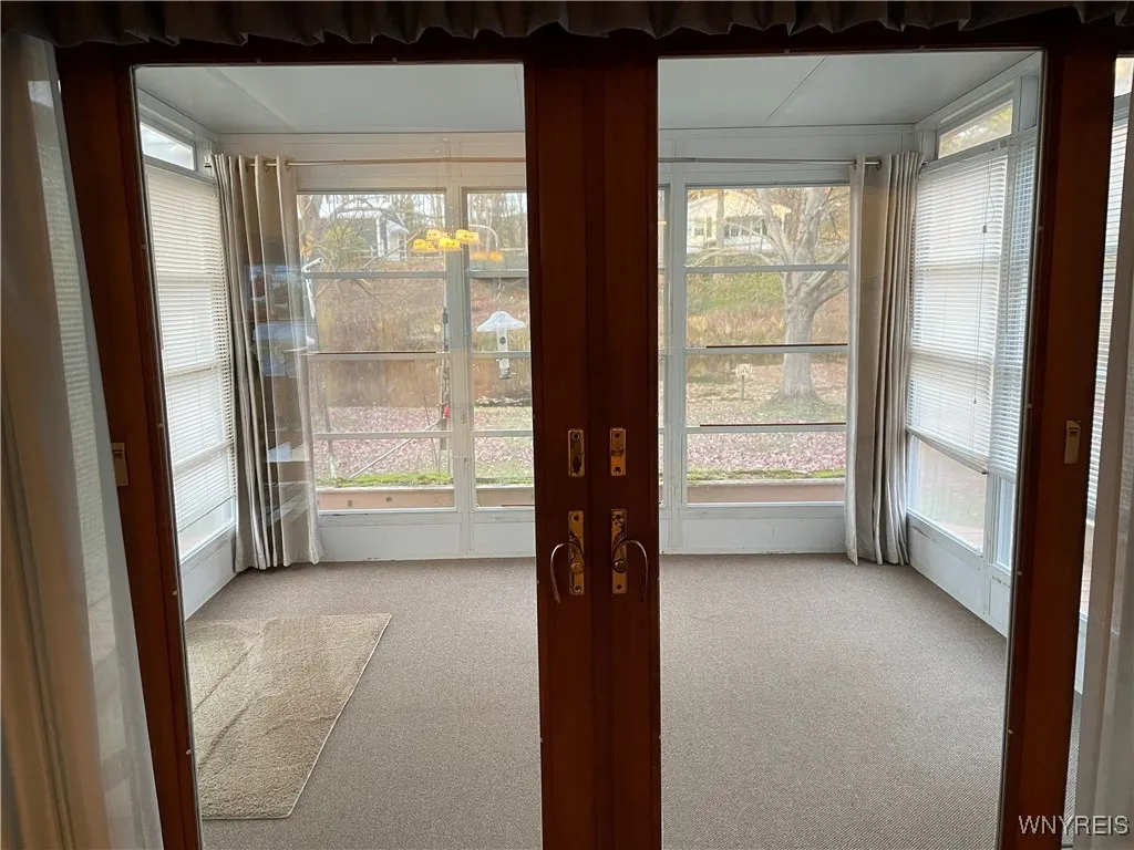 6072 Thornwood Drive, Boston, New York 14075, Boston, New York 14075, 4 Bedrooms Bedrooms, ,3 BathroomsBathrooms,Residential,For Sale,6072 Thornwood Drive, Boston, New York 14075,0,B1649141