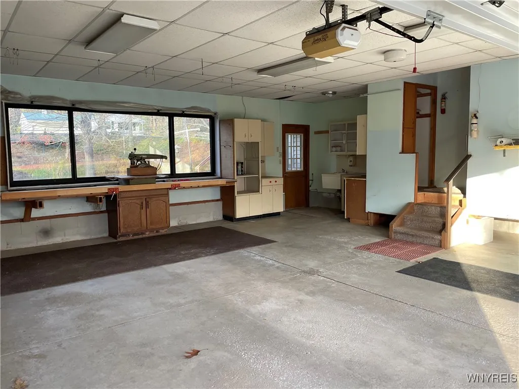 6072 Thornwood Drive, Boston, New York 14075, Boston, New York 14075, 4 Bedrooms Bedrooms, ,3 BathroomsBathrooms,Residential,For Sale,6072 Thornwood Drive, Boston, New York 14075,0,B1649141