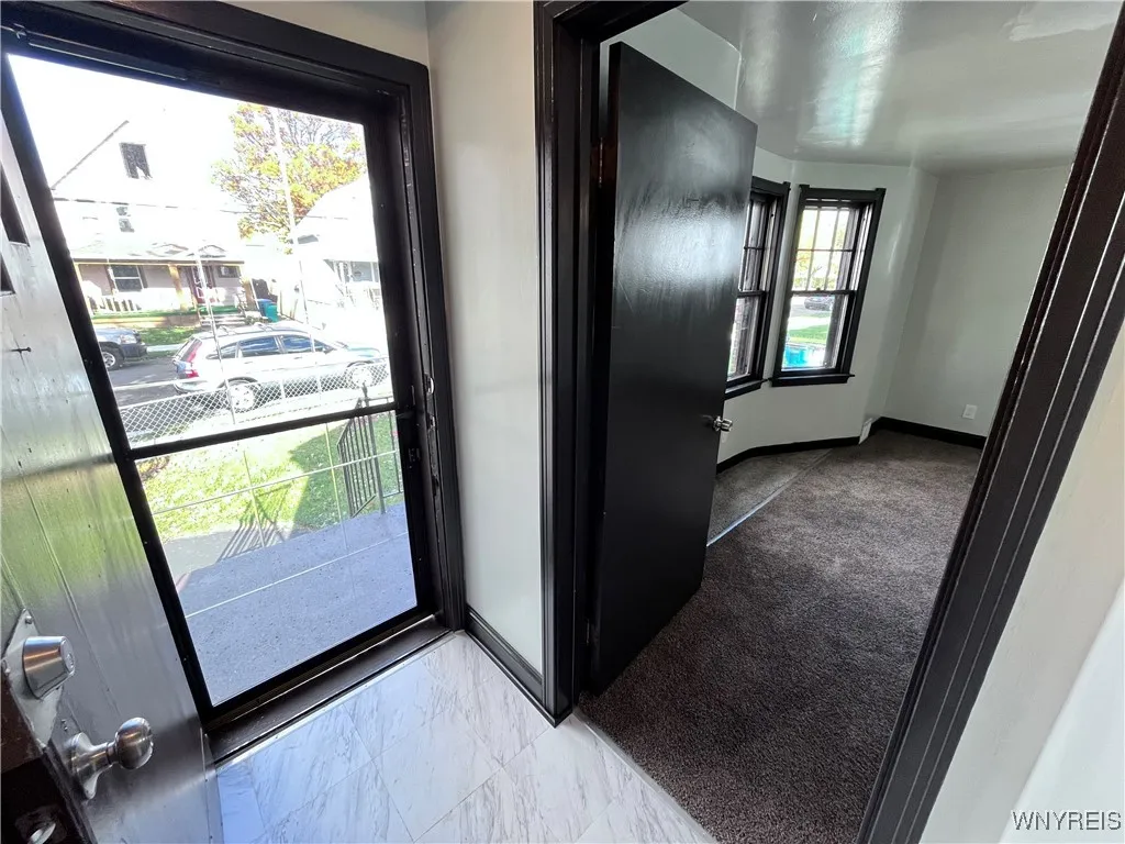 165 Roesch Avenue, Buffalo, New York 14207, Buffalo, New York 14207, 3 Bedrooms Bedrooms, 7 Rooms Rooms,1 BathroomBathrooms,Residential,For Sale,165 Roesch Avenue, Buffalo, New York 14207,0,B1649363