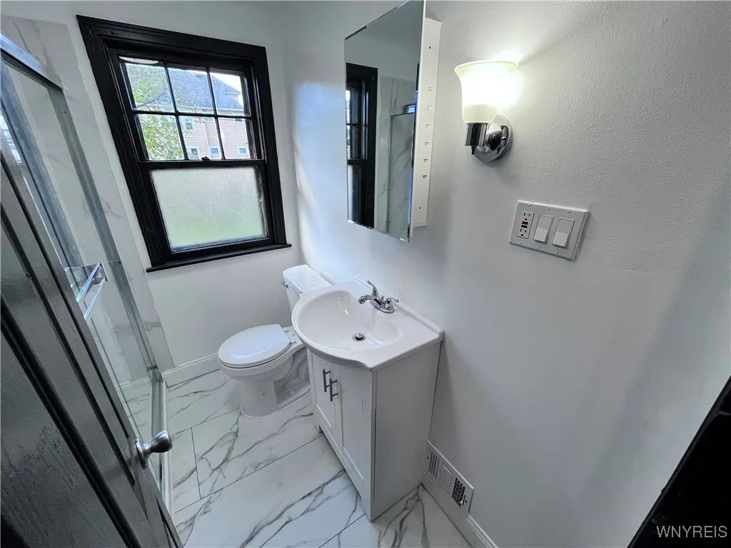 165 Roesch Avenue, Buffalo, New York 14207, Buffalo, New York 14207, 3 Bedrooms Bedrooms, 7 Rooms Rooms,1 BathroomBathrooms,Residential,For Sale,165 Roesch Avenue, Buffalo, New York 14207,0,B1649363