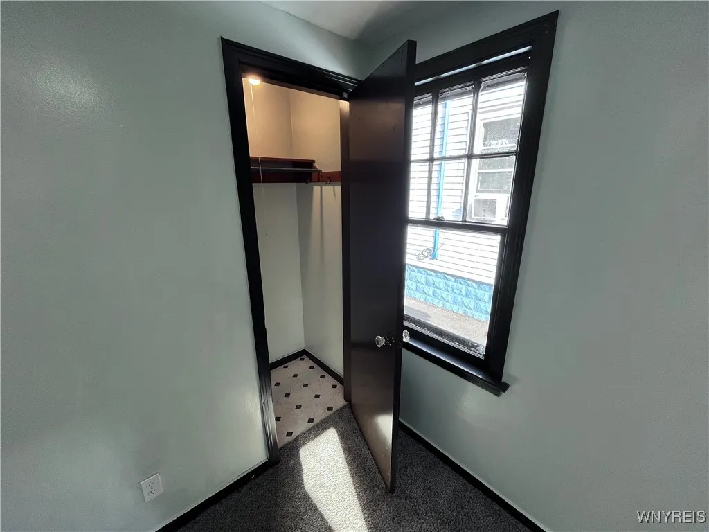 165 Roesch Avenue, Buffalo, New York 14207, Buffalo, New York 14207, 3 Bedrooms Bedrooms, 7 Rooms Rooms,1 BathroomBathrooms,Residential,For Sale,165 Roesch Avenue, Buffalo, New York 14207,0,B1649363