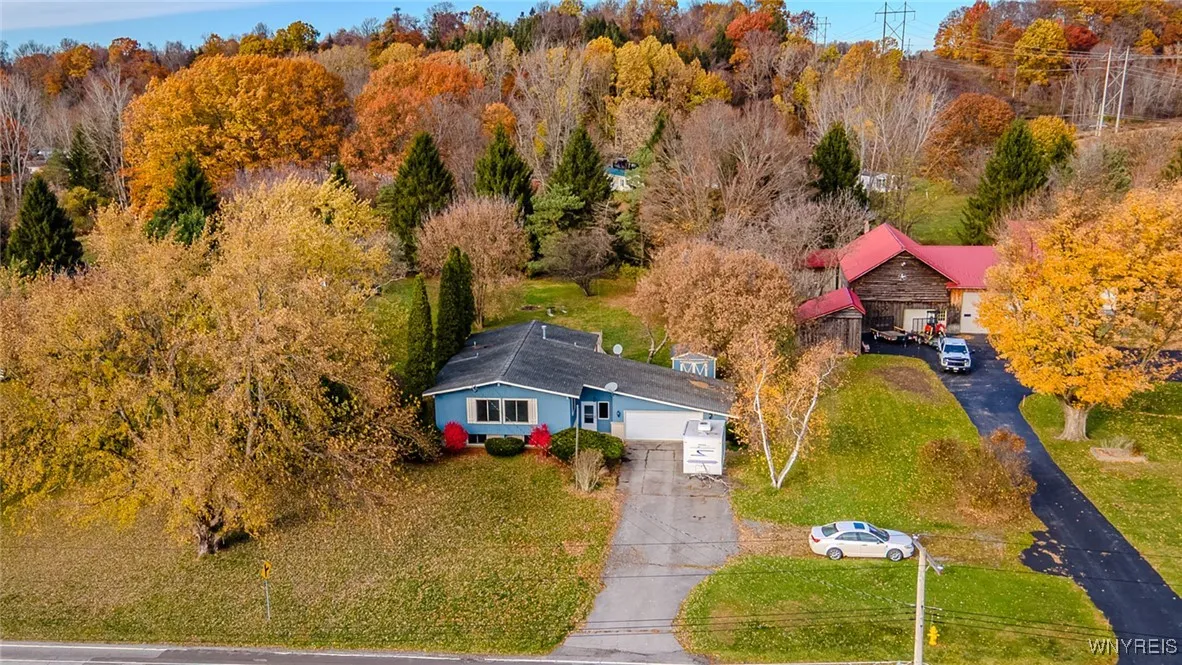 11152 Porterville Road, Marilla, New York 14052, Marilla, New York 14052, 5 Bedrooms Bedrooms, 8 Rooms Rooms,2 BathroomsBathrooms,Residential,For Sale,11152 Porterville Road, Marilla, New York 14052,0,B1649334