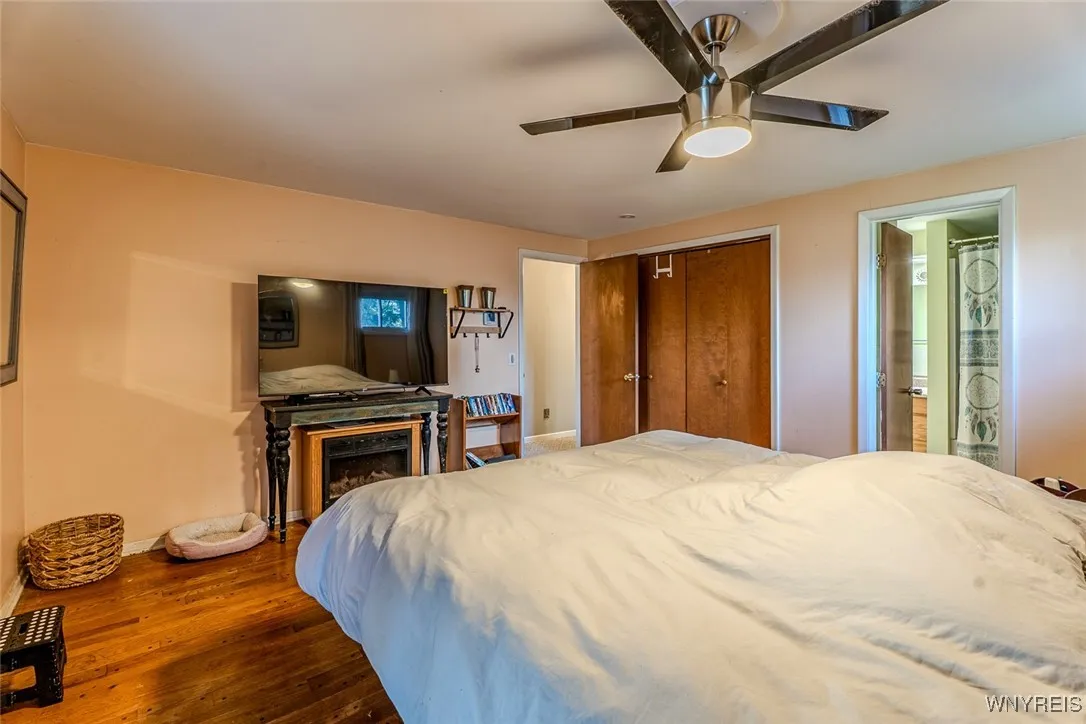 11152 Porterville Road, Marilla, New York 14052, Marilla, New York 14052, 5 Bedrooms Bedrooms, 8 Rooms Rooms,2 BathroomsBathrooms,Residential,For Sale,11152 Porterville Road, Marilla, New York 14052,0,B1649334