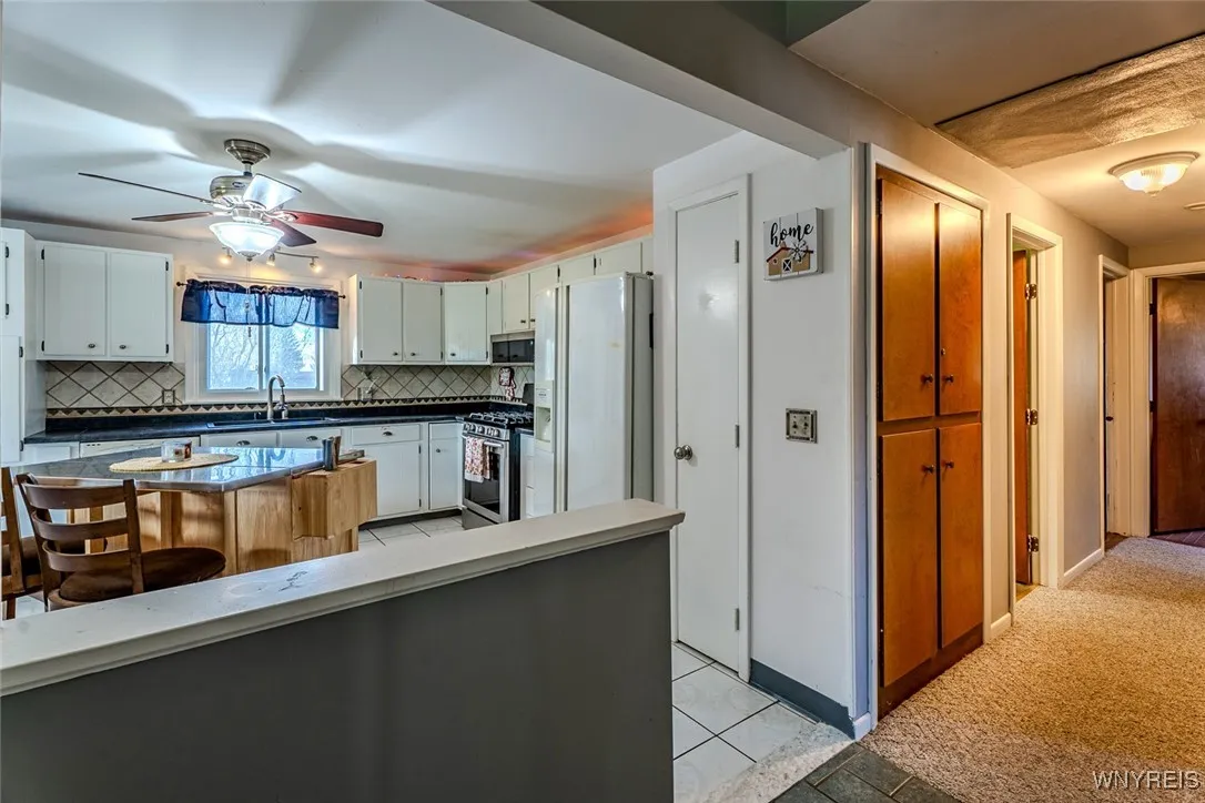 11152 Porterville Road, Marilla, New York 14052, Marilla, New York 14052, 5 Bedrooms Bedrooms, 8 Rooms Rooms,2 BathroomsBathrooms,Residential,For Sale,11152 Porterville Road, Marilla, New York 14052,0,B1649334