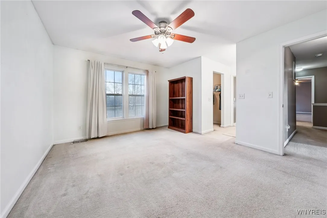 6023 Shoreham Drive, Hamburg, New York 14085, Hamburg, New York 14085, 4 Bedrooms Bedrooms, 7 Rooms Rooms,1 BathroomBathrooms,Residential,For Sale,6023 Shoreham Drive, Hamburg, New York 14085,0,B1648644