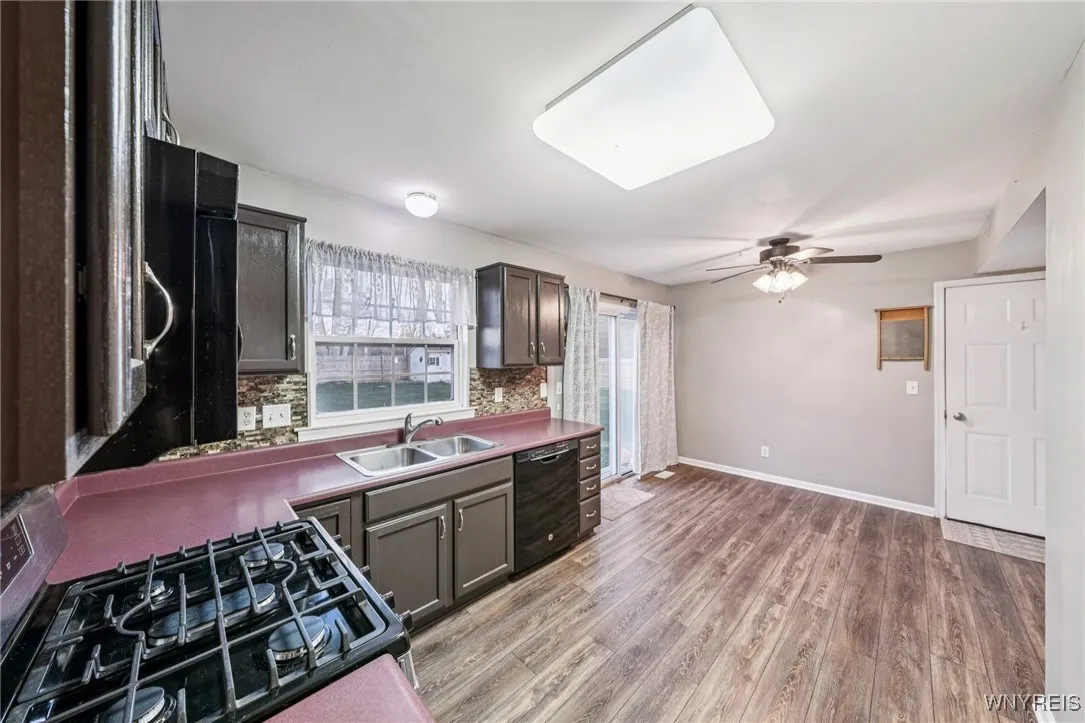 6023 Shoreham Drive, Hamburg, New York 14085, Hamburg, New York 14085, 4 Bedrooms Bedrooms, 7 Rooms Rooms,1 BathroomBathrooms,Residential,For Sale,6023 Shoreham Drive, Hamburg, New York 14085,0,B1648644