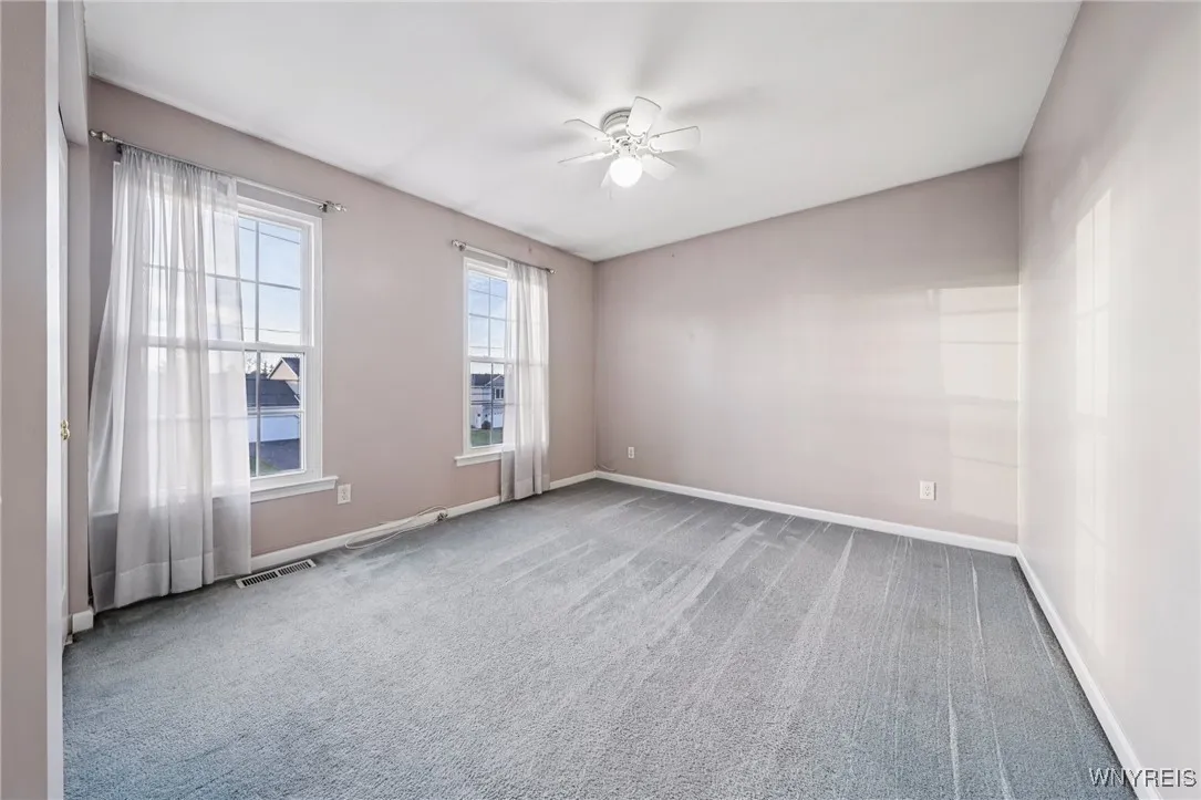 6023 Shoreham Drive, Hamburg, New York 14085, Hamburg, New York 14085, 4 Bedrooms Bedrooms, 7 Rooms Rooms,1 BathroomBathrooms,Residential,For Sale,6023 Shoreham Drive, Hamburg, New York 14085,0,B1648644