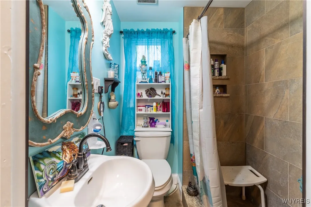 First Floor Bathroom