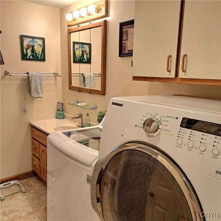 4574 Lee Center Taberg Road, Annsville, New York 1, Annsville, New York 13471, 2 Bedrooms Bedrooms, 9 Rooms Rooms,2 BathroomsBathrooms,Residential,For Sale,4574 Lee Center Taberg Road, Annsville, New York 1,0,S1644089