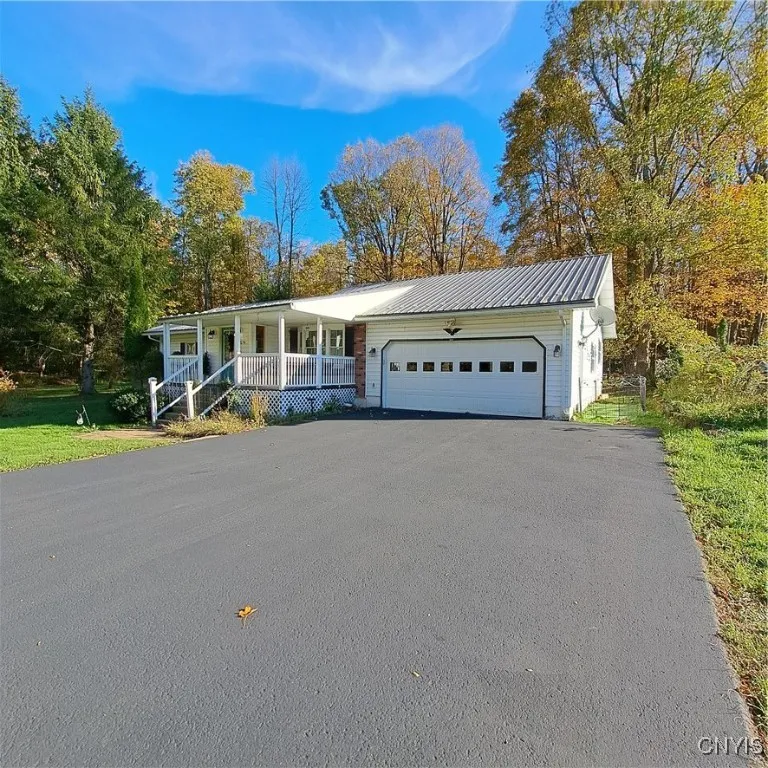 4574 Lee Center Taberg Road, Annsville, New York 1, Annsville, New York 13471, 2 Bedrooms Bedrooms, 9 Rooms Rooms,2 BathroomsBathrooms,Residential,For Sale,4574 Lee Center Taberg Road, Annsville, New York 1,0,S1644089