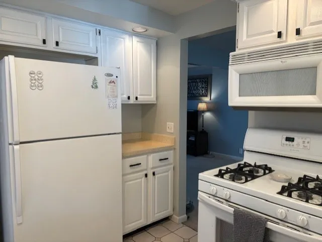 includes All Appliances...