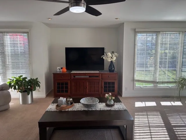 302 Northwood Drive, Greece, New York 14612, Greece, New York 14612, 3 Bedrooms Bedrooms, 9 Rooms Rooms,2 BathroomsBathrooms,Residential,For Sale,302 Northwood Drive, Greece, New York 14612,0,R1648991