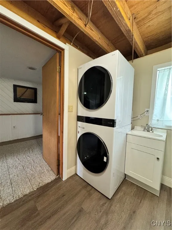 3671 Gaskin Road, Clay, New York 13027, Clay, New York 13027, 3 Bedrooms Bedrooms, 7 Rooms Rooms,1 BathroomBathrooms,Residential Lease,For Rent,3671 Gaskin Road, Clay, New York 13027,0,S1649371