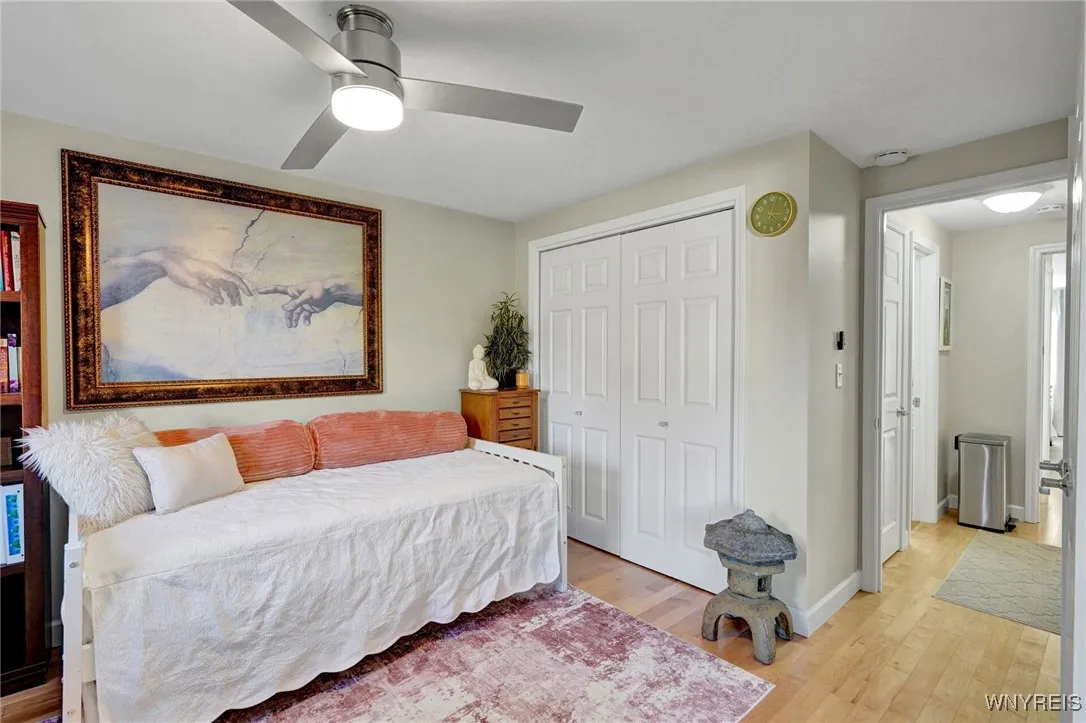 guest bedroom, new hardwood floors, large closet