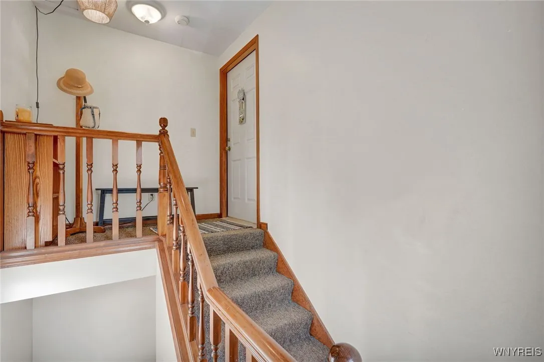 Entranceway to condo #86