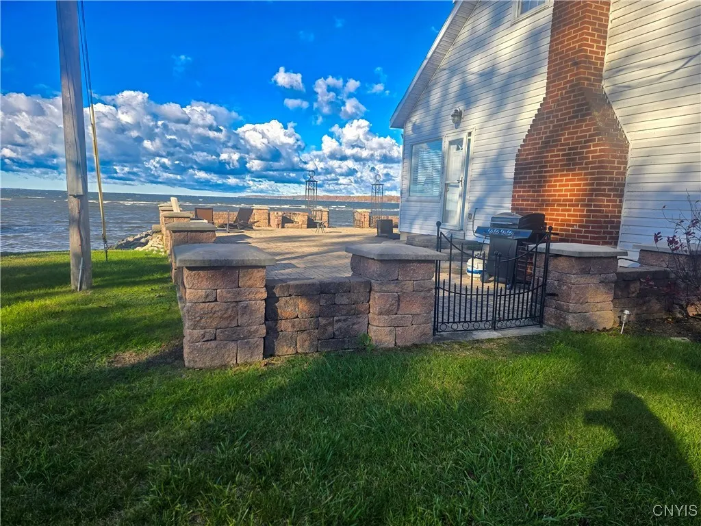 1 27th Avenue, Vienna, New York 13157, Vienna, New York 13157, 4 Bedrooms Bedrooms, 8 Rooms Rooms,1 BathroomBathrooms,Residential,For Sale,1 27th Avenue, Vienna, New York 13157,0,S1647146