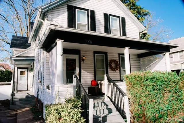 228 Robinson Street, North Tonawanda, New York 141, North Tonawanda, New York 14120, 3 Bedrooms Bedrooms, 8 Rooms Rooms,1 BathroomBathrooms,Residential,For Sale,228 Robinson Street, North Tonawanda, New York 141,0,B1649385