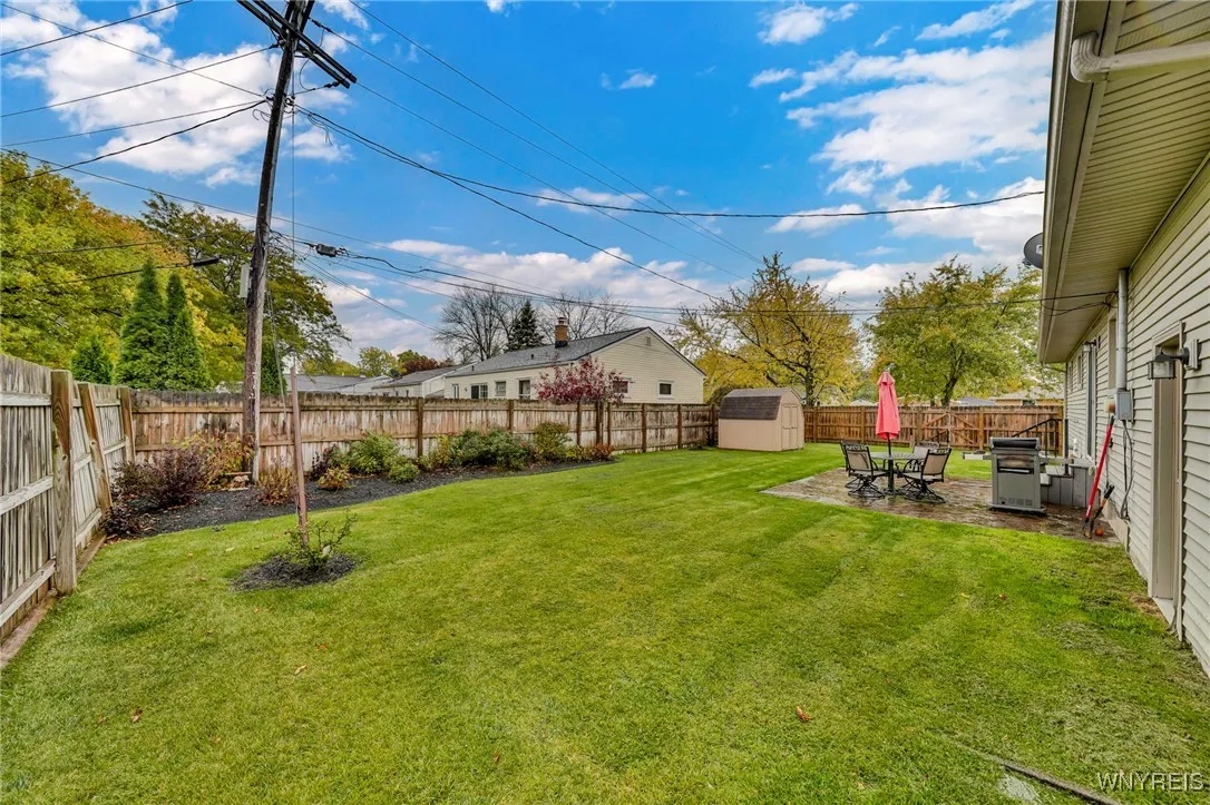 61 Mitchell Drive, Tonawanda, New York 14150, Tonawanda, New York 14150, 3 Bedrooms Bedrooms, 6 Rooms Rooms,1 BathroomBathrooms,Residential,For Sale,61 Mitchell Drive, Tonawanda, New York 14150,0,B1647425