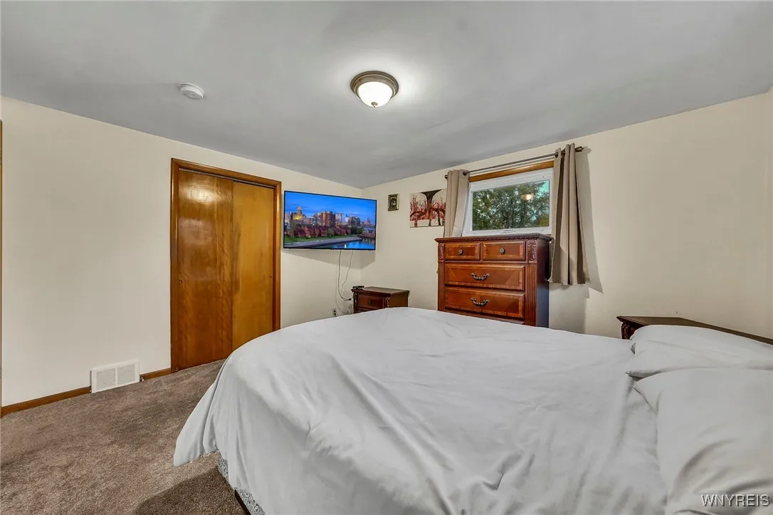 61 Mitchell Drive, Tonawanda, New York 14150, Tonawanda, New York 14150, 3 Bedrooms Bedrooms, 6 Rooms Rooms,1 BathroomBathrooms,Residential,For Sale,61 Mitchell Drive, Tonawanda, New York 14150,0,B1647425