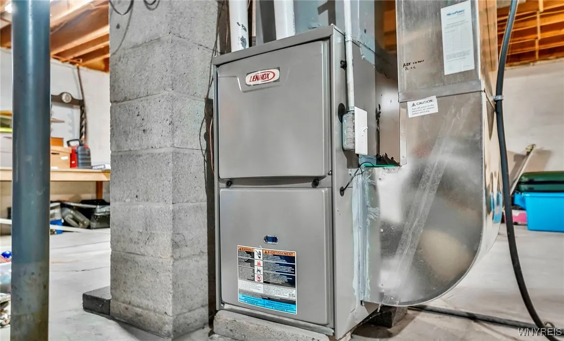 61 Mitchell Drive, Tonawanda, New York 14150, Tonawanda, New York 14150, 3 Bedrooms Bedrooms, 6 Rooms Rooms,1 BathroomBathrooms,Residential,For Sale,61 Mitchell Drive, Tonawanda, New York 14150,0,B1647425