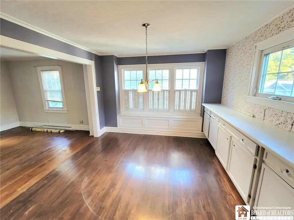 85 Dearborn Street, Jamestown, New York 14701, Jamestown, New York 14701, 2 Bedrooms Bedrooms, 6 Rooms Rooms,1 BathroomBathrooms,Residential,For Sale,85 Dearborn Street, Jamestown, New York 14701,0,R1646871