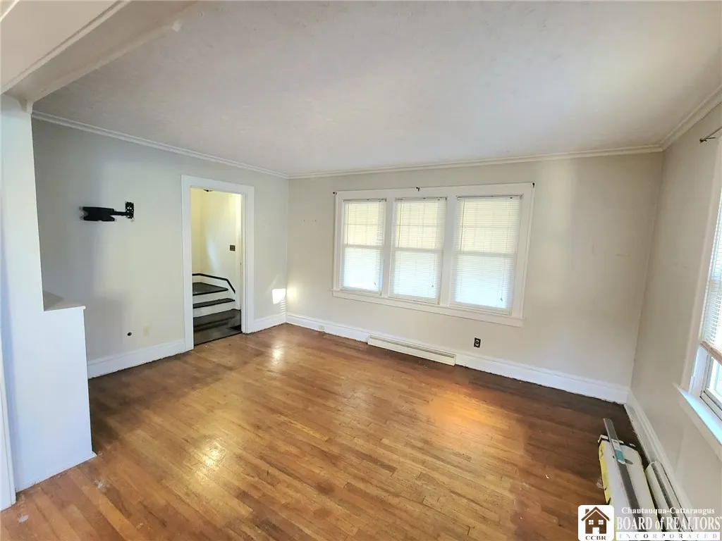 85 Dearborn Street, Jamestown, New York 14701, Jamestown, New York 14701, 2 Bedrooms Bedrooms, 6 Rooms Rooms,1 BathroomBathrooms,Residential,For Sale,85 Dearborn Street, Jamestown, New York 14701,0,R1646871