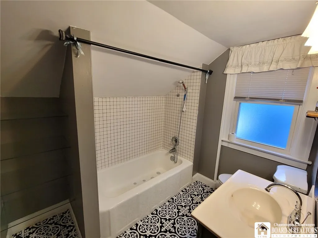 85 Dearborn Street, Jamestown, New York 14701, Jamestown, New York 14701, 2 Bedrooms Bedrooms, 6 Rooms Rooms,1 BathroomBathrooms,Residential,For Sale,85 Dearborn Street, Jamestown, New York 14701,0,R1646871