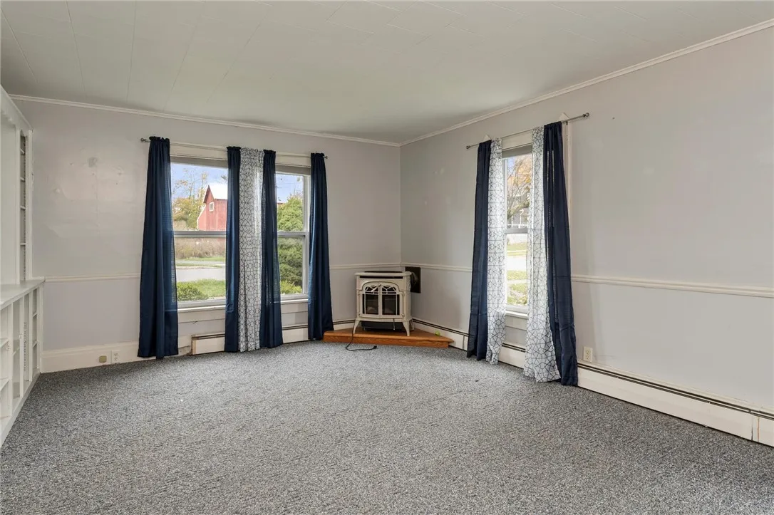 22 Franklin Street, Phelps, New York 14532, Phelps, New York 14532, 3 Bedrooms Bedrooms, 7 Rooms Rooms,1 BathroomBathrooms,Residential,For Sale,22 Franklin Street, Phelps, New York 14532,0,R1649398